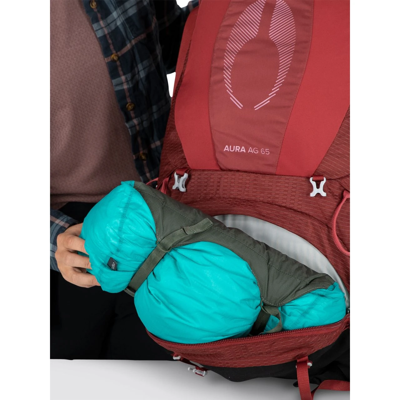 Osprey Aura AG 65 - Women's 16 Osprey Aura AG 65 - Women's - Image 14