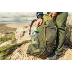 Gregory Stout 45 - Men's -Camping Paradise GMP S20 Stout SidePocket rsz 76425.1652294223