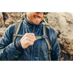 Gregory Stout 45 - Men's -Camping Paradise GMP S20 Stout SternumWhistle rsz 56455.1652294223