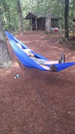 Grand Trunk Ultralight Hammock -Camping Paradise IMG 20150804 095634873