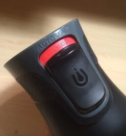 Avex Highland AUTOSEAL Stainless Travel Mug -Camping Paradise IMG 4741