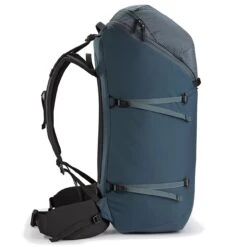 Arc'teryx Konseal 55 -Camping Paradise Konseal 55 Backpack Neptune Side Right rsz 58571.1652734240