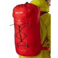 Arc'teryx Alpha FL 40 Backpack -Camping Paradise alpha fl 40 backpack dynasty detail rsz 88347.1654901462