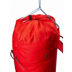 Arc'teryx Alpha FL 40 Backpack -Camping Paradise alpha fl 40 backpack dynasty haul loops rsz 42680.1654901462