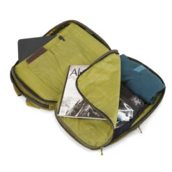 Arc'teryx Blade 20 -Camping Paradise blade 20 biome open view copy 34393.1626822035
