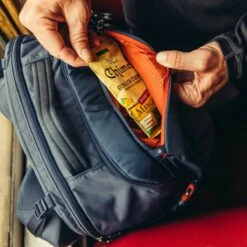 Gregory Detour 60 -Camping Paradise detour 2 padded front pocket rsz 1 60205.1626823404