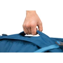 Osprey Ozone Duplex 60 Travel Pack - Women's -Camping Paradise ozoneduplex 60 f18 detail cargo paddedhandles alt 95822.1626822667