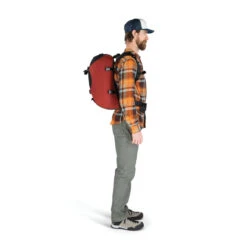 Osprey Heritage Scarab (Fall 2022) -Camping Paradise scarab f21 onbody4 bazanred rsz 42832.1653328636.1280.1280 13835.1672181687